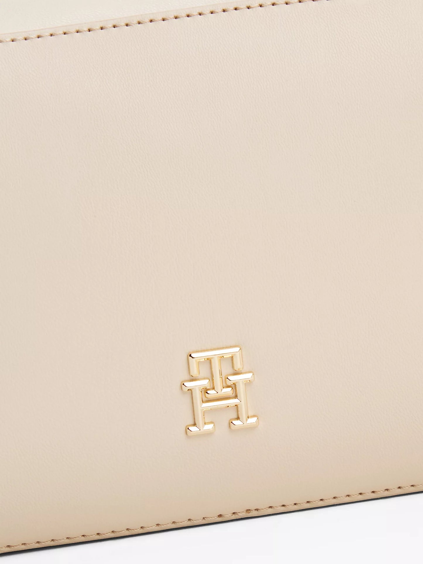 TH Chic Small Crossbody Bag